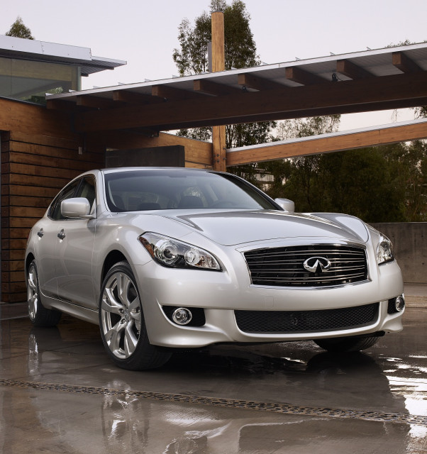 2013 Infiniti M Line M37 and M56 (15)5144d917a45cd.jpg